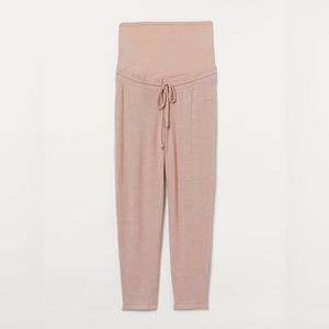 H&M Maternity pant Size M New